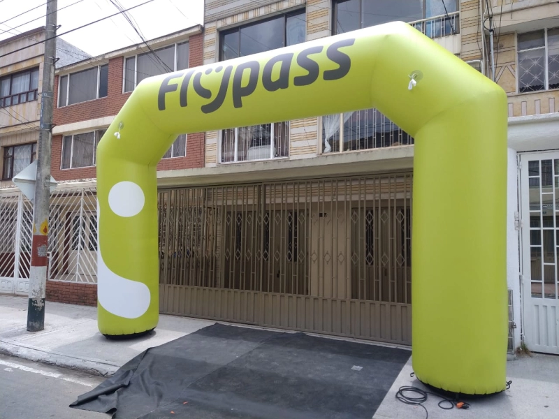 Dummy Inflable en forma de Arco