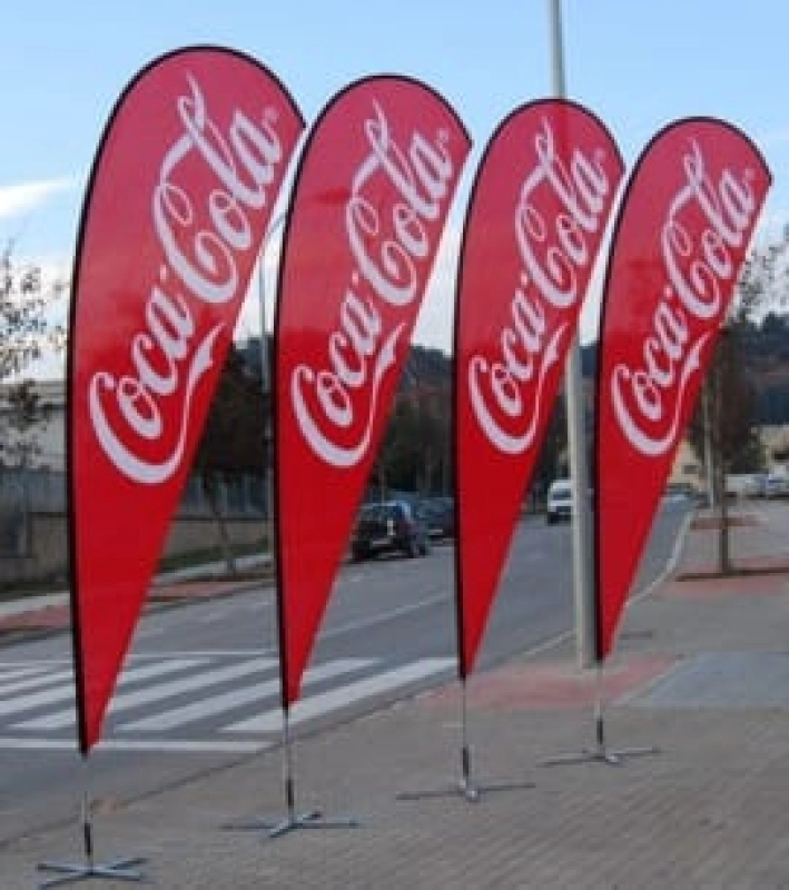 Bandera Publicitaria tipo Gota.