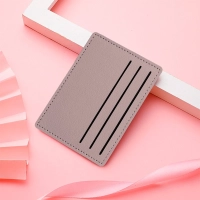 Billetera Porta Tarjetas Watson, en cuerina, con 3 bolsillos c/cara, 10.7x8.5 cm