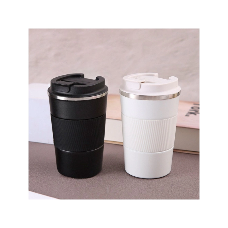 Mug Manila, 380 ml, en acero inox doble capa, grip en silicona, 14.7 x 7 cm