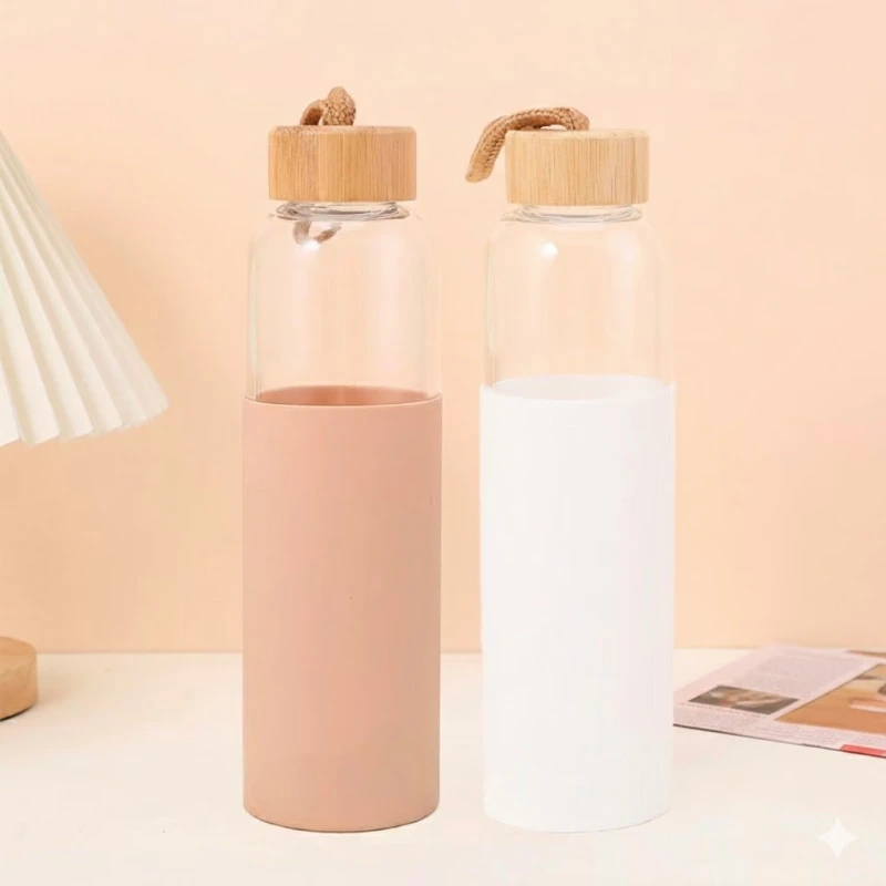 Botella de Vidrio 350 ml, grip de silciona, tapa de madera y cordon, 20x6.2