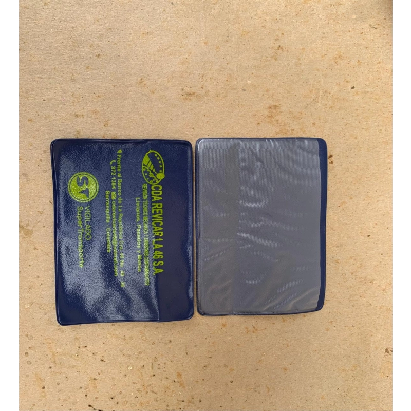 Portadocumentos Sencillo de 1 bolsillo para Soat del Carro, tamaño 11 x 8.5 cmts