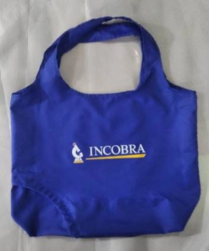 Bolso Recogible Bali que se guarda en su bolsillo, en lona, 38 x 45 x 10 cmts,