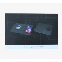 Mouse Pad con Cargador Inalámbrico en PU + microfibra, 10W
