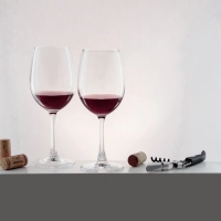 Set de 2 Copas de Vino y Sacacorchos, en caja de regalo 7.4x 20 cmts
