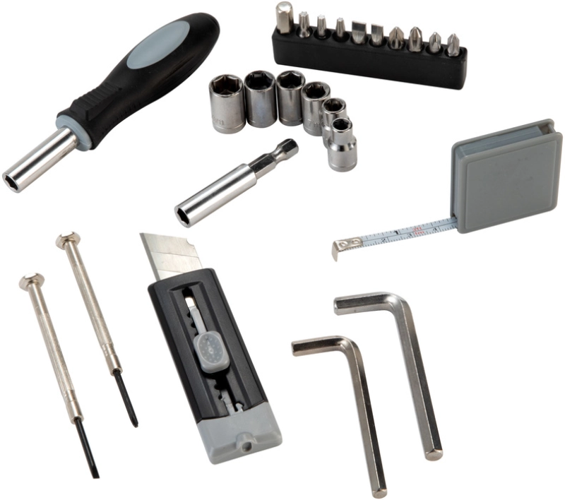 Linterna Recargable con Set de Herramientas interno, 24 x 10 x 7.8 cmts