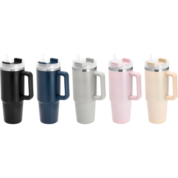 Mug de 880 ml doble pared, en polipropileno y acero, 8.8 x 24 cmts