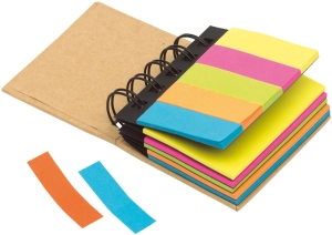 Block Argollado de Memos Adhesivos tamaño 7.5 x 2 x 7 cmts