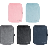 Organizador de Cables con multiples bolsillos, tamaño 16.5 x 23 x 4 cmts