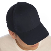 Gorra Quito Importada, en polyalgodon, 6 paneles, boton forrado y hebilla
