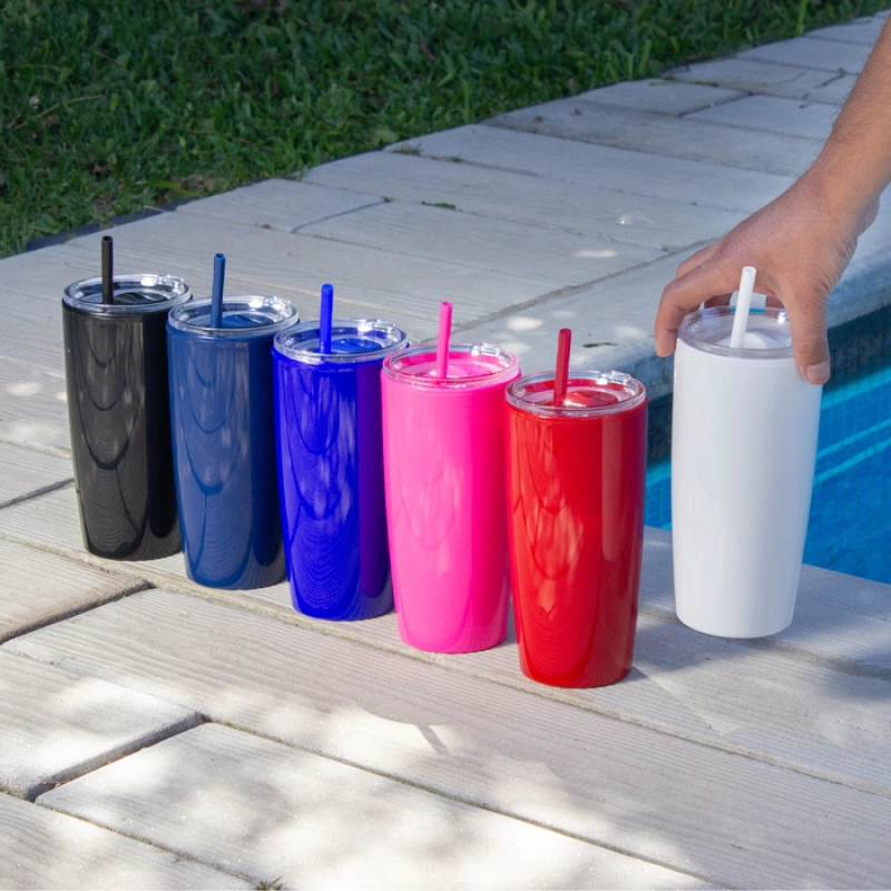 Mug doble pared con Pitillo, de 600 ml, tamaño 18.6 x 6 cmts, en caja