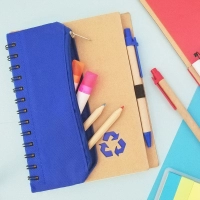 Cuaderno Ecológico con Cartuchera y boligrafo, 14.5 x 18 cmts