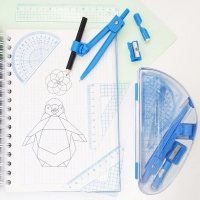 Kit Escolar Deluxe, 17.5 x 9 cmts