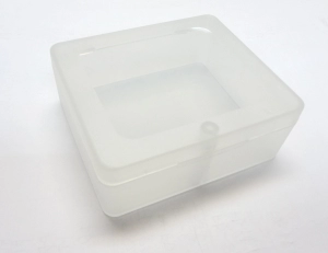 Caja Plastica Cuadrada con espuma troquelada