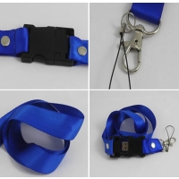 Memoria USB diseño cinta lanyard porta carnet
