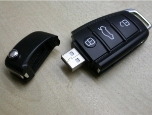 Memoria USB en ABS en forma de Llave de Carro