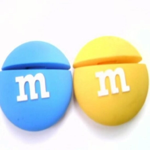 Memoria USB en PVC 2D diseño Chocolate M&M