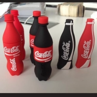 Memoria USB en PVC 3D diseño Botella de Cocacola