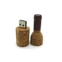 Memoria USB en corcho en forma de botella de licor