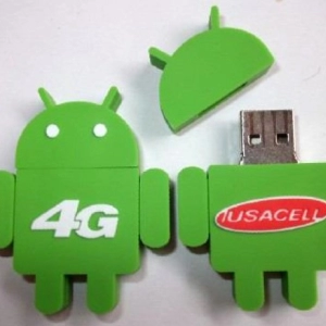 Memoria USB en PVC 2D diseño Android