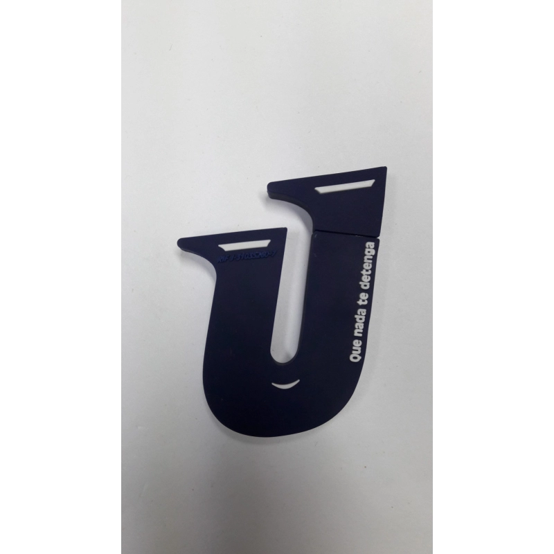 Memoria USB en PVC 2D diseño Letra U