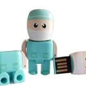 Memoria USB plastica diseño Mini Doctor