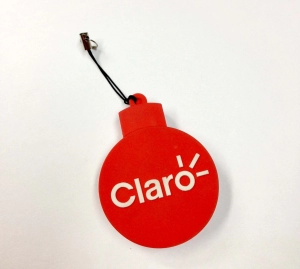 Memoria USB en PVC 2D diseño logo CLARO