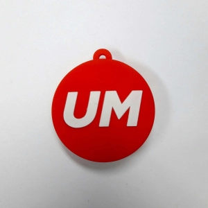 Memoria USB en PVC 2D diseño logo UM