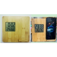 Cargador Inalambrico en Bambu, con stand para celular y Reloj con Alarma