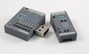 Memoria USB en PVC 2D diseño Consola de Sonido