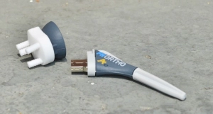Memoria USB en 3D diseño Implante Ortopedico