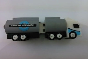Memoria USB en PVC 3D diseño Carro Tanque de Combustible