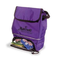 Lonchera Serengetti, 21 x 28 x 13 cmts, doble bolsillo, abajo forro y espuma